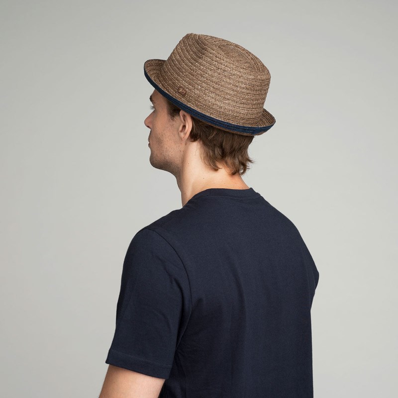 Bailey | Noakes - Teak