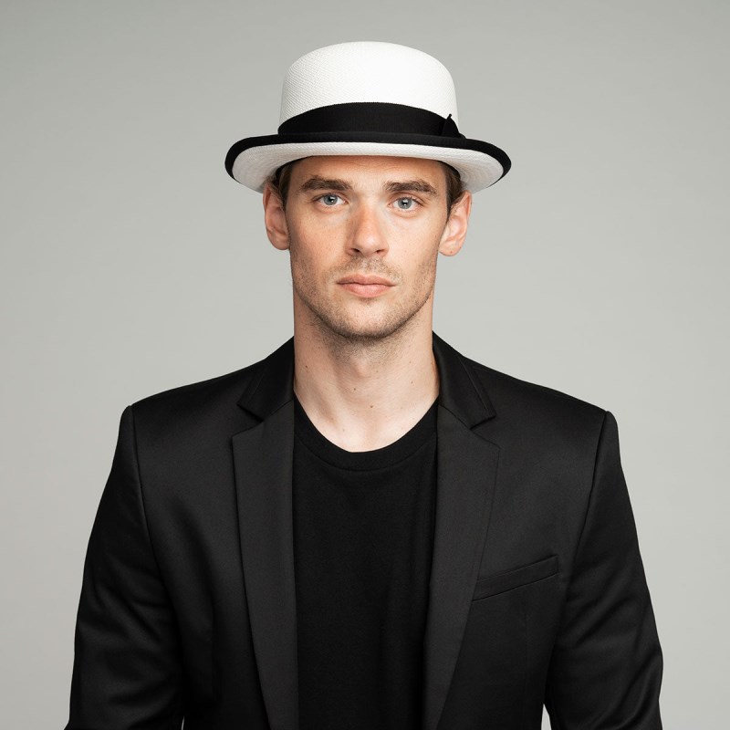 Bailey | Chaplin - Black
