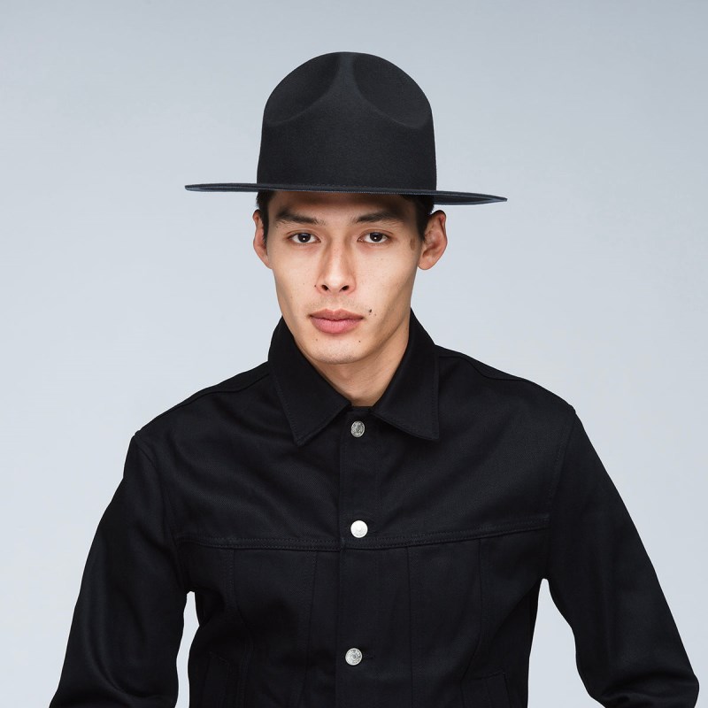 Bailey | Denholm - Black